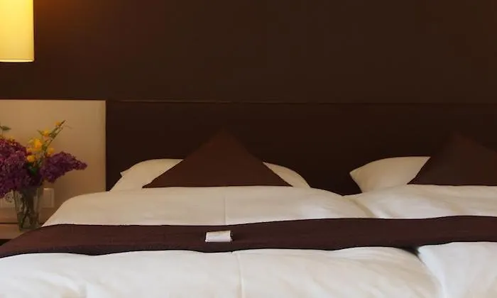 Weinblick Grafinger Stein bei Loipersdof